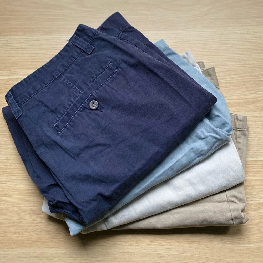 4 pairs of chino shorts🩳